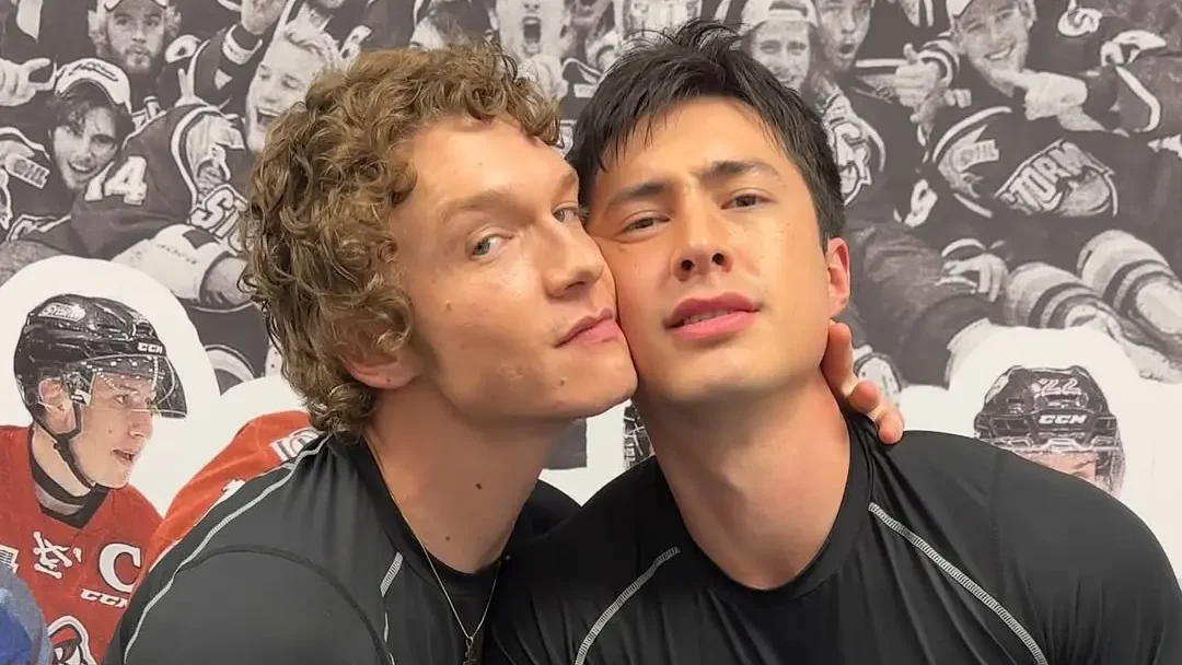 Heated Rivalry stars Hudson Williams and Connor Storrie address queerbaiting claims, emphasizing friendship and expressing love on and off-screen.