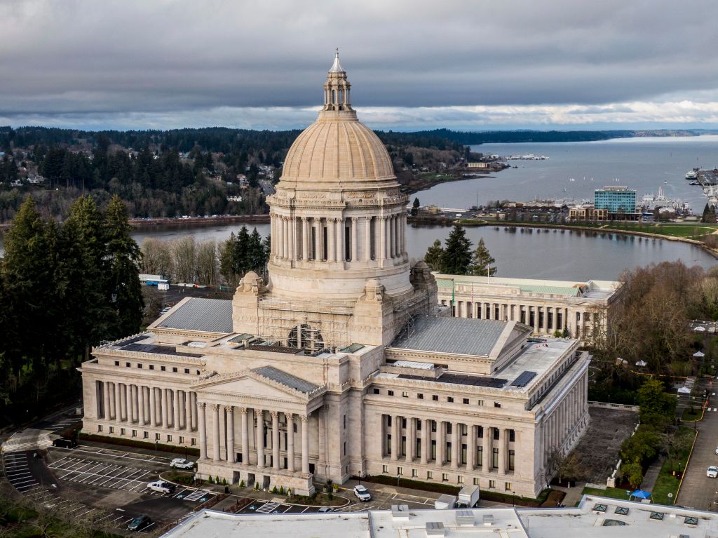 Aerial view of the Washington State Capitol and Capitol Lake in Olympia