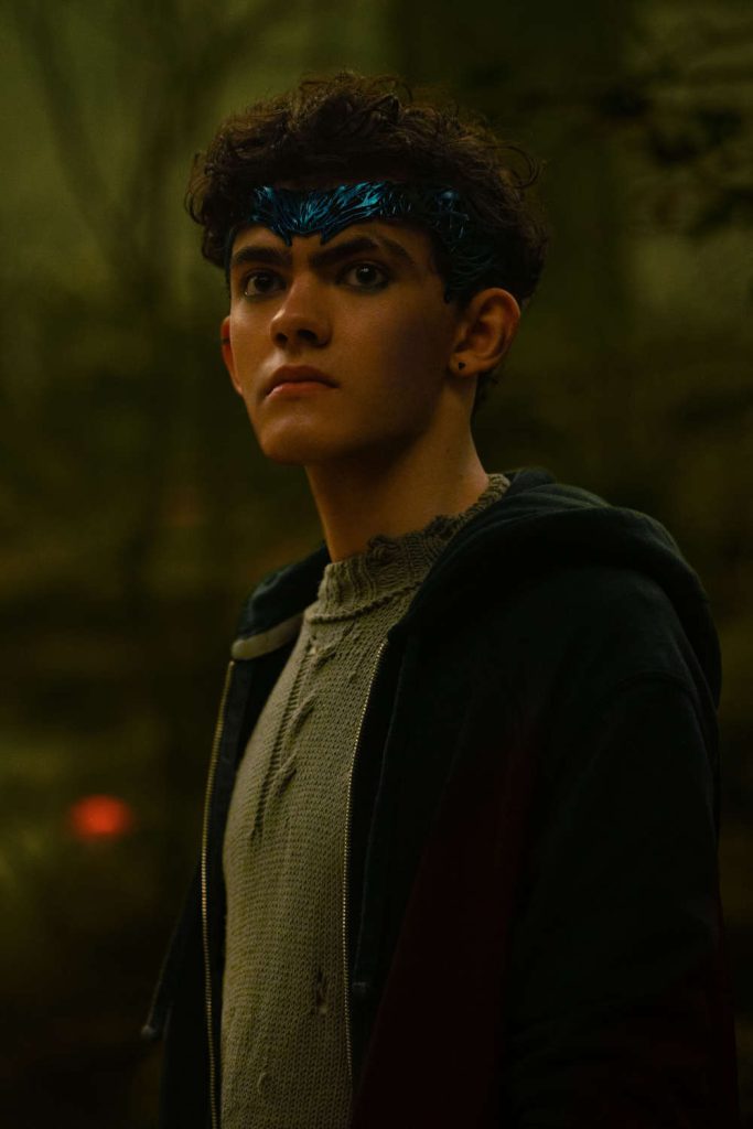 Teen (Joe Locke) dans AGATHA ALL ALONG de Marvel Television, exclusivement sur Disney+. Photo de Chuck Zlotnick. © 2024