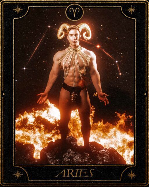 Le Queer Zodiac transforme l'astrologie en portraits queer intimes, fusionnant mythologie, mode et sensualité grâce à une collaboration LGBTQ+. Photo : Thomas Mundell