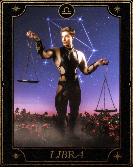 Le Queer Zodiac transforme l'astrologie en portraits queer intimes, fusionnant mythologie, mode et sensualité grâce à une collaboration LGBTQ+. Photo : Thomas Mundell