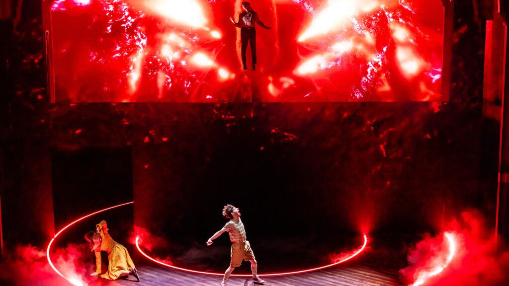 Stranger Things: First Shadow - Broadway. (LR) Gabriel Nevaeh as Patti Newby and Louis McCartney as Henry Creel in Netflix's 