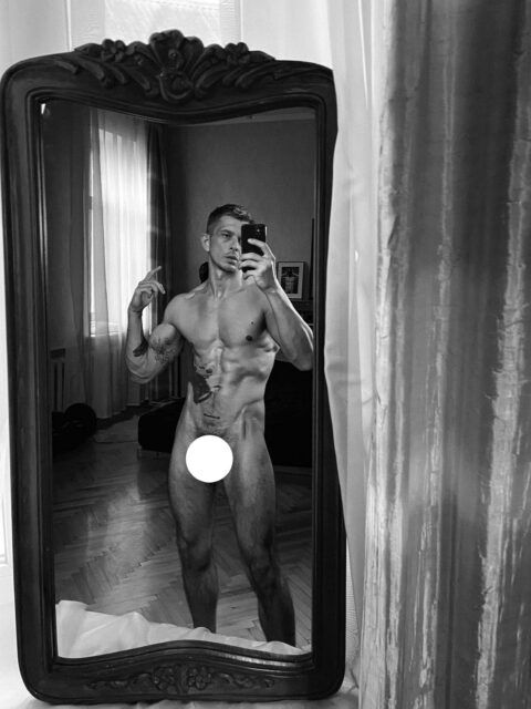 Photographer Dmytro Komisarenko talks about self-portraits, the intimacy of black and white, and the line between erotic images and art.