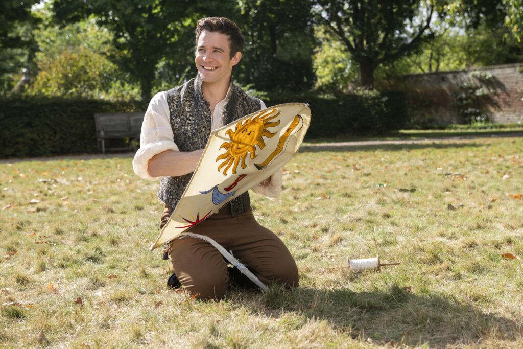 Bridgerton. Luke Thompson as Benedict Bridgerton in episode 403 of Bridgerton. Cr. Liam Daniel/Netflix © 2025