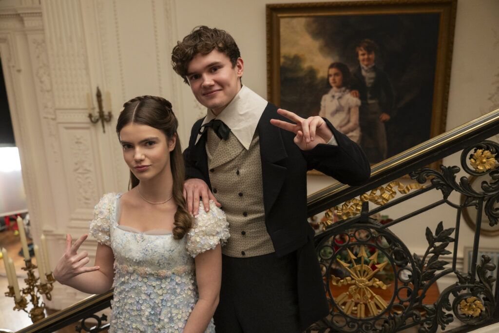 Bridgerton. (L to R) Florence Hunt as Hyacinth Bridgerton, Will Tilston as Gregory Bridgerton in episode 404 of Bridgerton. Cr. Liam Daniel/Netflix © 2025