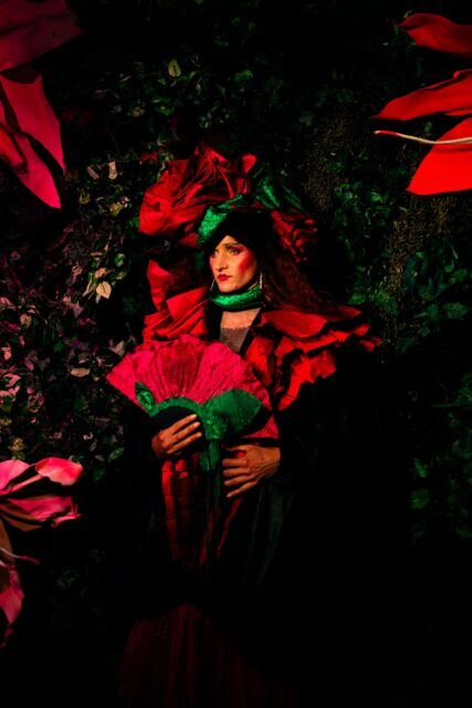 LEGACY revient au Cap avec le Love Pride Ball, une vitrine de salle de bal honorant l'histoire queer, les Houses et la compétition féroce au Old Biscuit Mill. Photo de : LEGACY