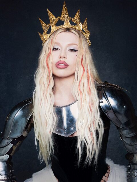 OUTLOUD Music Festival revient à WeHo Pride 2026 avec les têtes d'affiche The Pussycat Dolls, Ava Max et JADE ainsi que FLO, Ashlee Simpson, MNEK et plus encore.