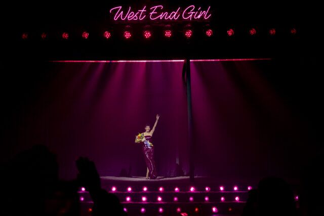 Lily Allen clôture son spectacle West End Girl au Orpheum Theatre le 26 avril 2026 à Los Angeles, Californie.