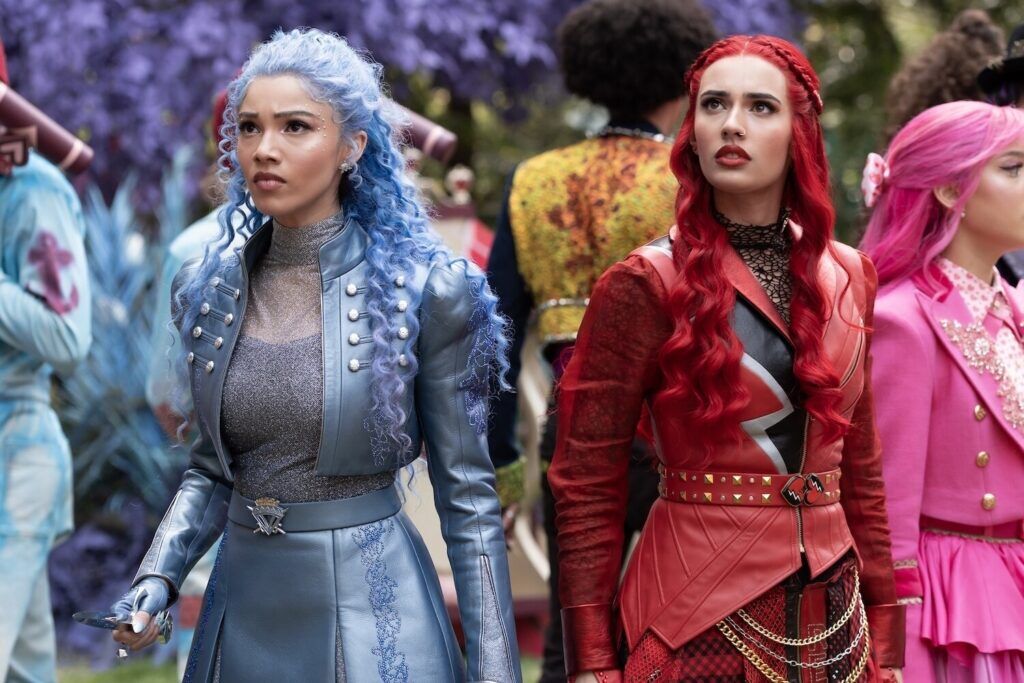 DESCENDANTS: WICKED WONDERLAND - (Disney/David Astorga) MALIA BAKER, KYLIE CANTRALL
