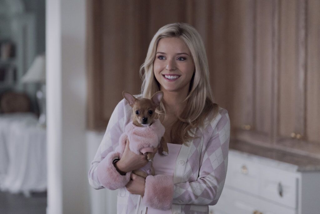 Elle Woods (Lexi Minetree) dans ELLE. Crédit photo : Jessica Brooks/Prime Vidéo