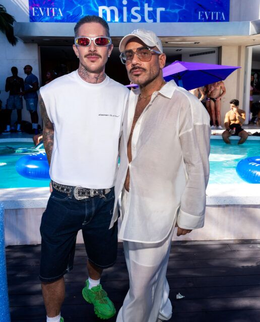 EVITA et MISTR ont investi un manoir d'Hollywood Hills pour une fête de fin d'été au bord de la piscine remplie de morceaux house, de numéros de drag et de sensibilisation vitale à la PrEP.