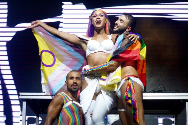 Vivez la Porto Pride du 11 au 13 septembre. Découvrez son évolution, sa place historique et les offres exclusives YOTEL dans le nord du Portugal.