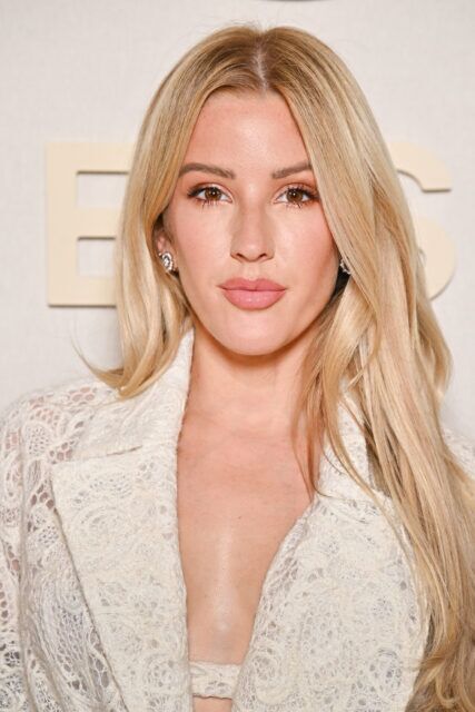 Ellie Goulding participe au spectacle Elie Saab haute Couture automne/hiver 2024-2025 dans le cadre de la semaine de la mode de Paris le 26 juin 2024 à Paris, France.